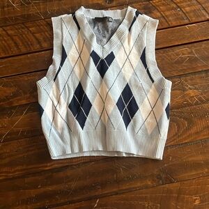 Cute cropped argyle vest